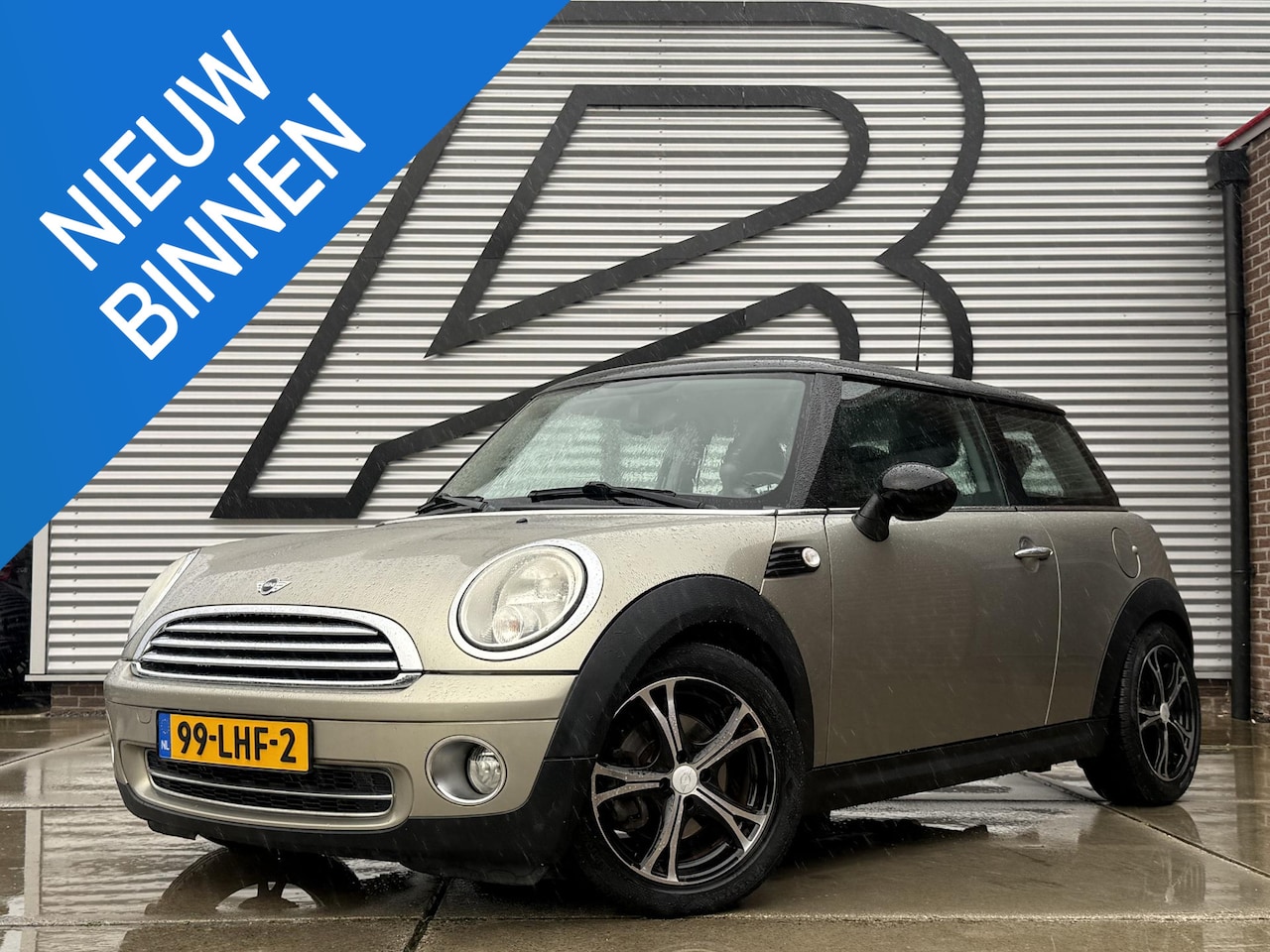 MINI 3-Deurs - 1.6 Cooper Business Line 1e Eigenaar|Airco|Cruise|LM velgen|Elek ramen|N.A.P|APK tot 04-20 - AutoWereld.nl