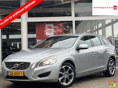 Volvo V60 - 1.6 T3 SUMMUM | NL-AUTO | DEALER OH | TREKHAAK