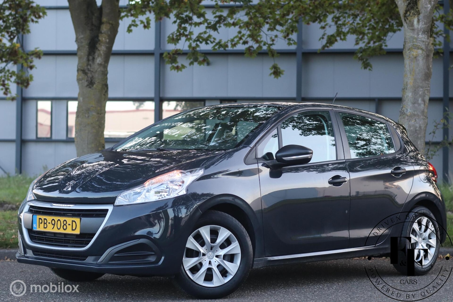 Peugeot 208 - 1.2 PureTech Blue Lion | NAP | CarPlay | Cruise - AutoWereld.nl