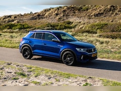 Volkswagen T-Roc - 2.0 TSI 4Motion R - AKRAPOVIC - PANORAMADAK - VIRTUAL - CAMERA