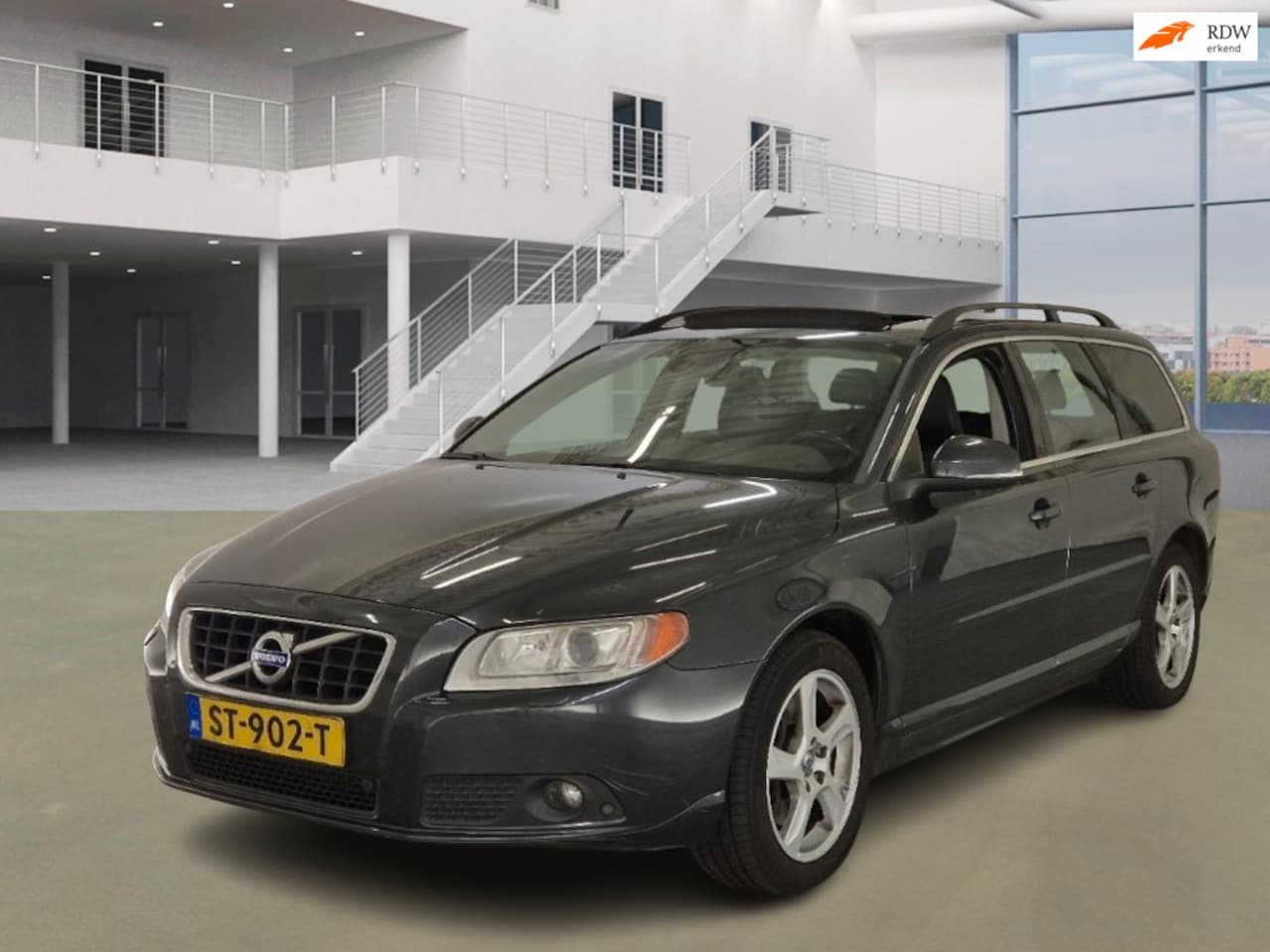 Volvo V70 - 2.0 D4 Momentum 2.0 D4 Momentum - AutoWereld.nl