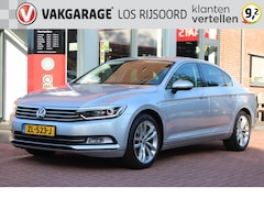Volkswagen Passat - 1.8 TSI Aut. *Business R* | Carplay | Camera | Adaptive Cruise & Climate Control | Stoelve