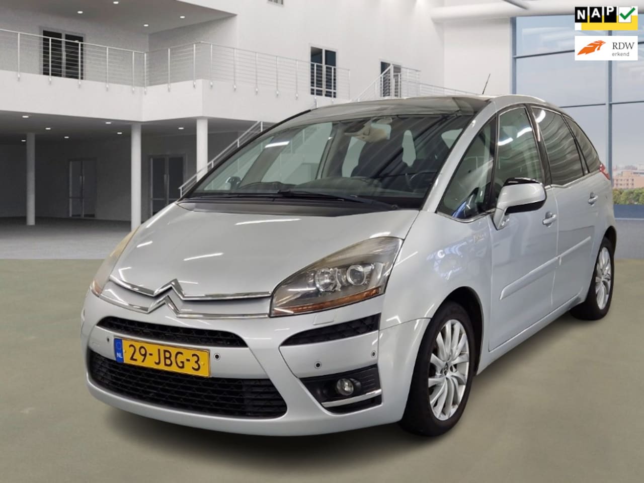 Citroën C4 Picasso - 1.6 THP Exclusive 5p. 1.6 THP Exclusive 5p. - AutoWereld.nl
