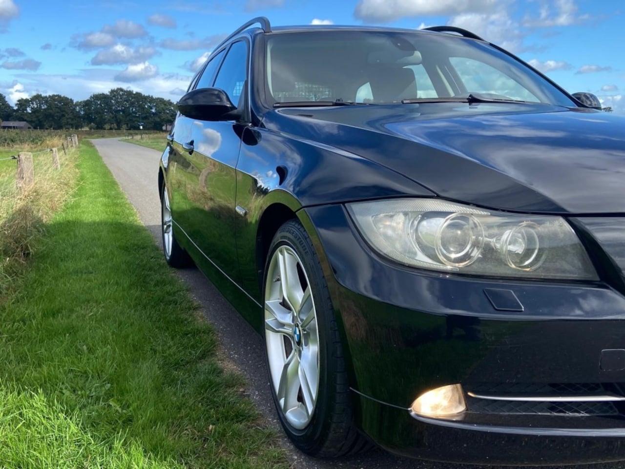 BMW 3-serie - Mooie 325 met veel extra's o.a. leren bekleding