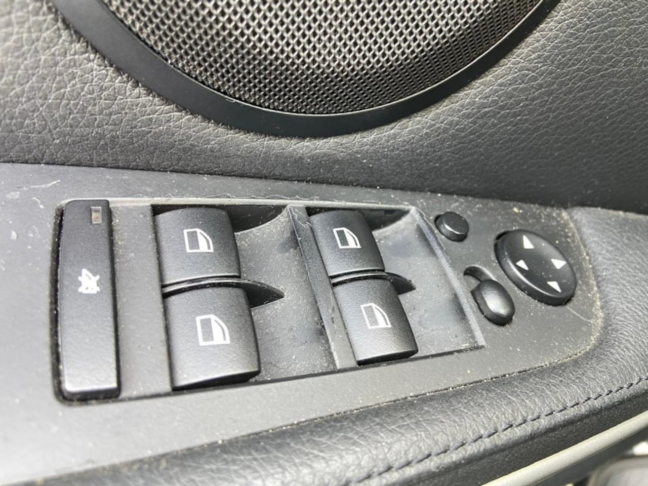 BMW 3-serie - Mooie 325 met veel extra's o.a. leren bekleding
