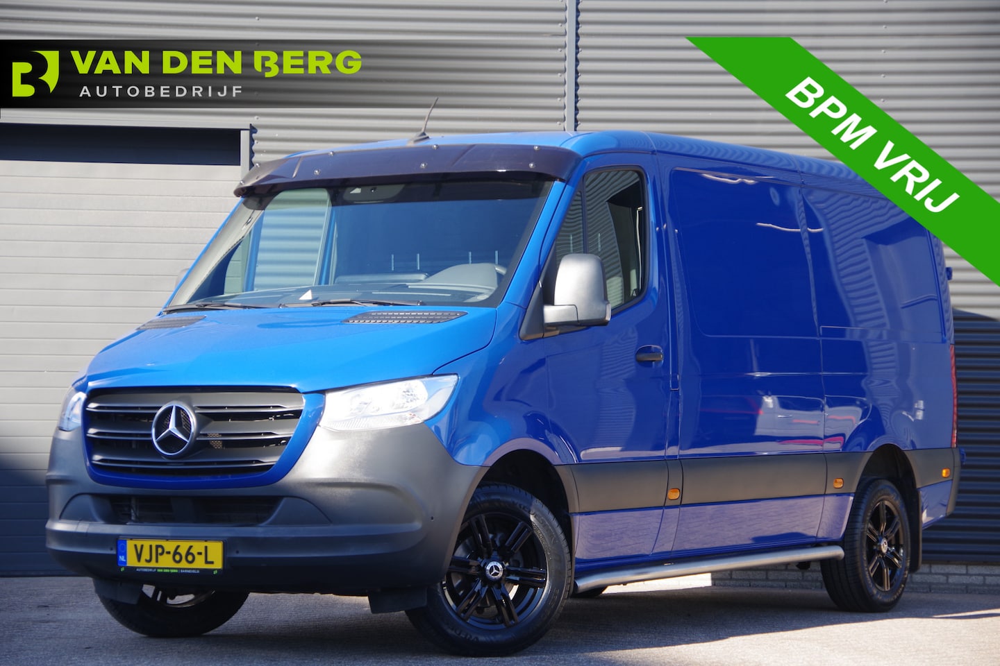 Mercedes-Benz Sprinter - 315 1.9 CDI L2H1 3-ZITS, AUT. 3.5T TREKHAAK, CAMERA, NAVI, CRUISE, CLIMA, PARKEERSENSOREN, - AutoWereld.nl