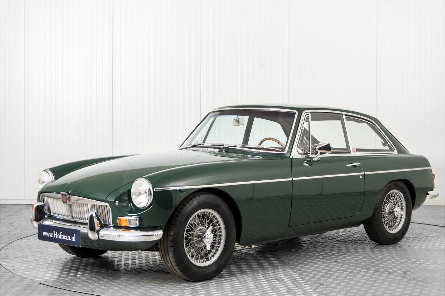 MG B type - BGT MGB GT - AutoWereld.nl