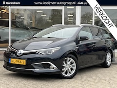 Toyota Auris Touring Sports - 1.8 Hybrid Executive / Panoramadak / half leder / mooie complete auto