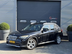 BMW X1 - xDrive23d Executive | Panoramadak | Lederen Bekleding | Navigatie | Climate Control | Trek