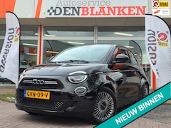 Fiat 500 - RED 42 kWh BJ.2022 / Navigatie / Keyless / Clima / PDC / 16"Lmv