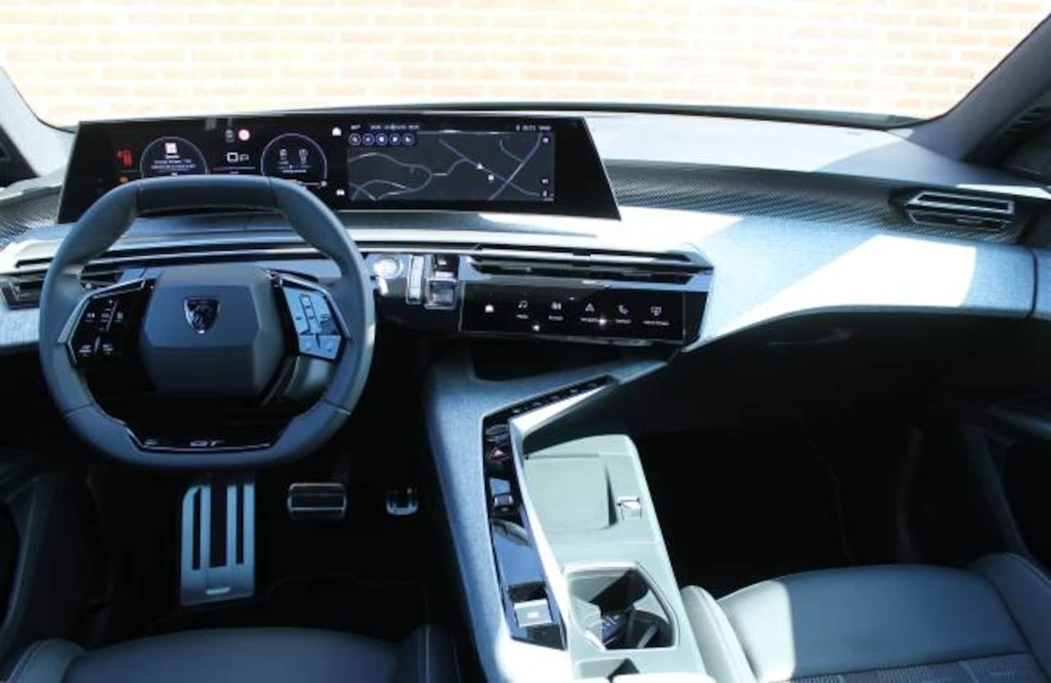 Peugeot 3008 - 1.2 HYBRID 145pk e-DCS6 GT Afn. trekhaak