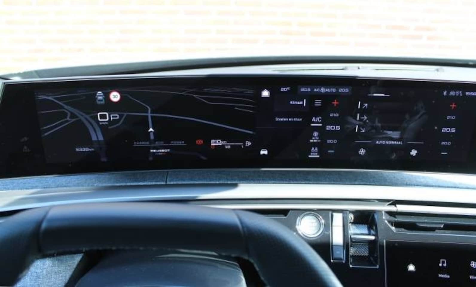Peugeot 3008 - 1.2 HYBRID 145pk e-DCS6 GT Afn. trekhaak
