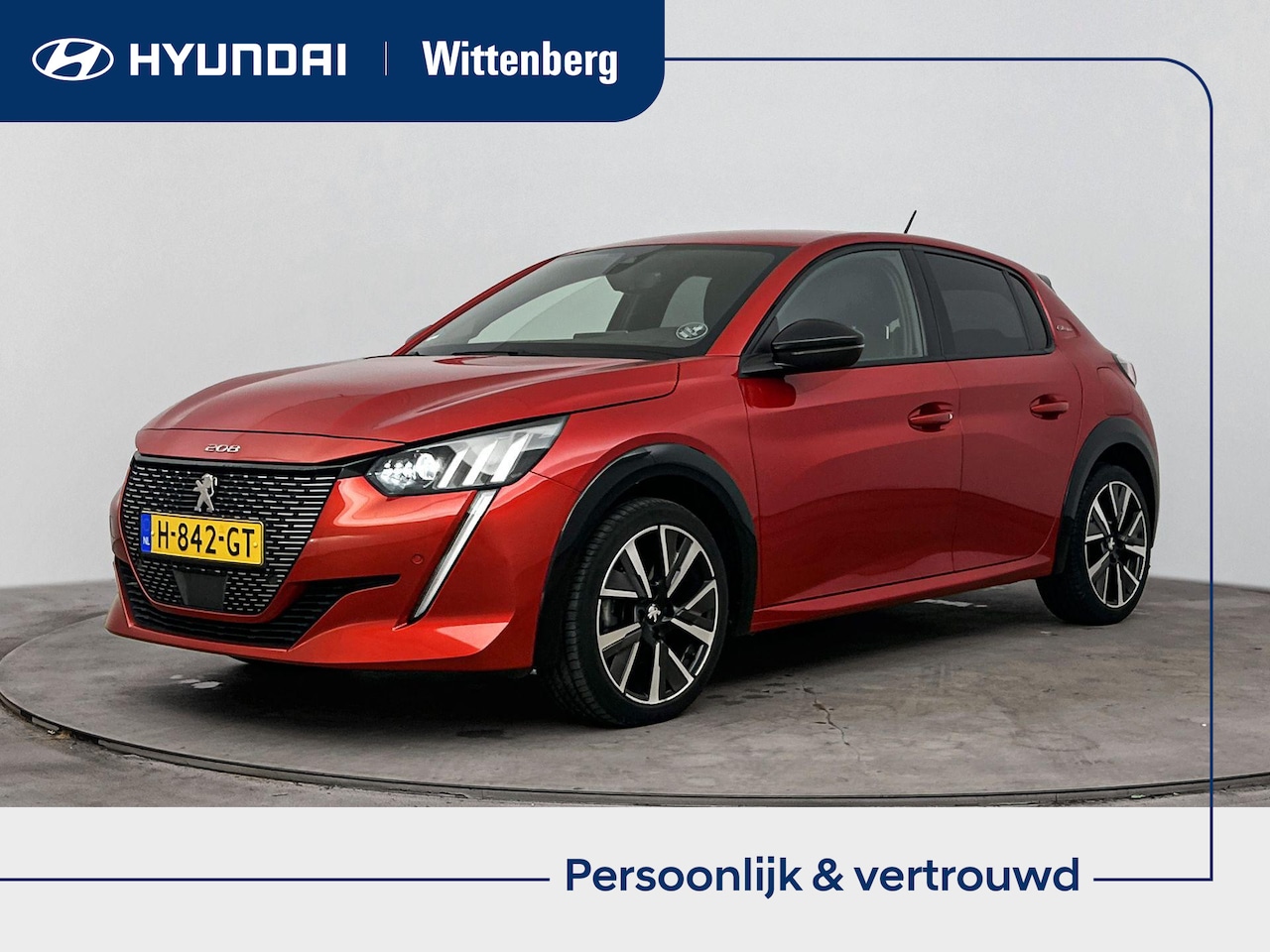 Peugeot 208 - 1.2 PURETECH GT-LINE | CLIMA | CRUISE | CAMERA | NAVI | LM VELGEN | STOF/LEDER | PRIVACY G - AutoWereld.nl