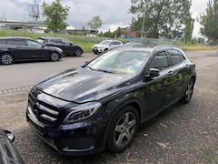 Mercedes-Benz GLA-Klasse - 220 d 4Matic Prestige / motor defect /