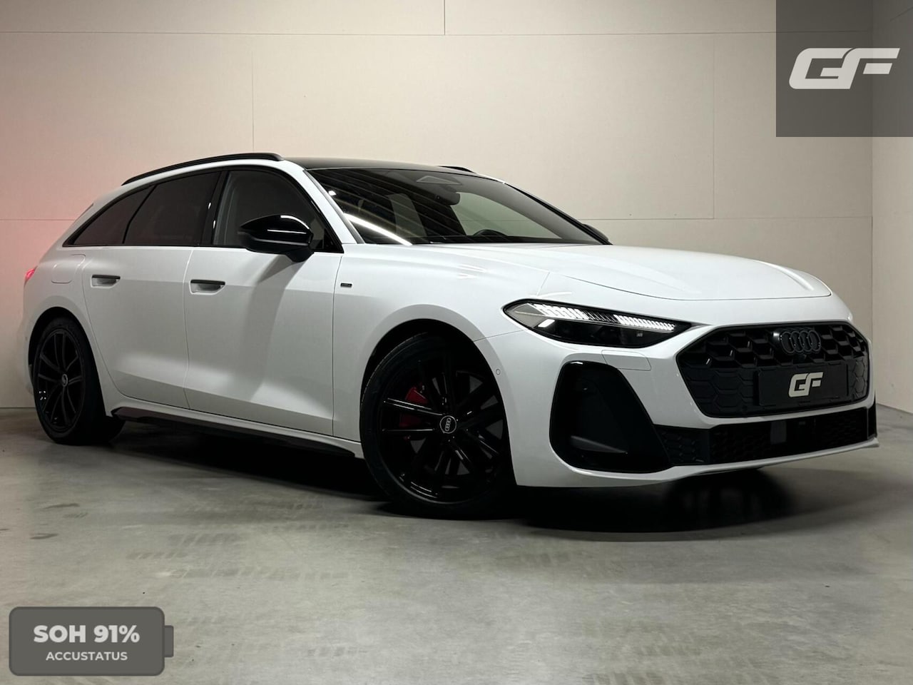 Audi A5 Avant - 2.0 e-hybrid Quattro S-Line Pano 360° RS-Seats Passenger display - AutoWereld.nl