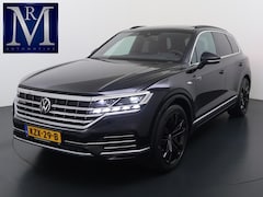 Volkswagen Touareg - 3.0 TSI Elegance LUCHTVERING| ELEK. TREKHAAK| LEDER| PANO | STOELVENTILATIE + MASSAGE| ACH