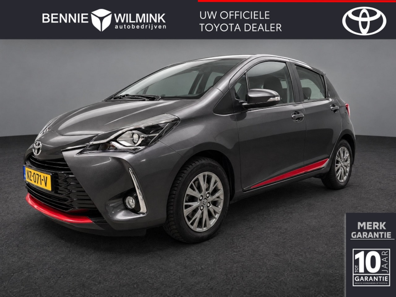 Toyota Yaris - 1.5 VVT-i Design Red | Navigatie | Camera - AutoWereld.nl
