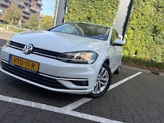 Volkswagen Golf - 1.0 TSI Trendline