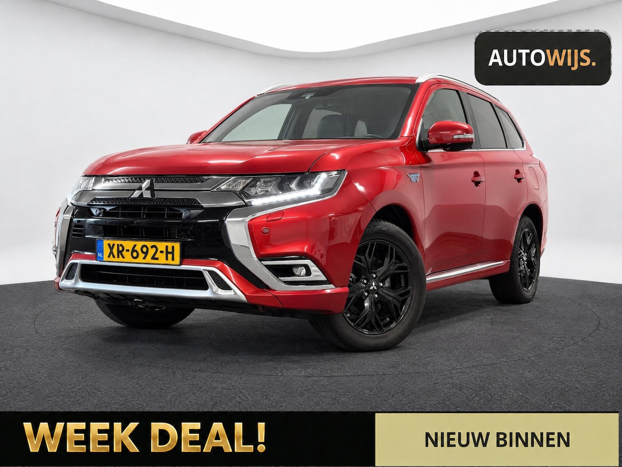 Mitsubishi Outlander - 2.4 PHEV Instyle|Leder|Trekhaak|Dealer onderhouden|Camera - AutoWereld.nl