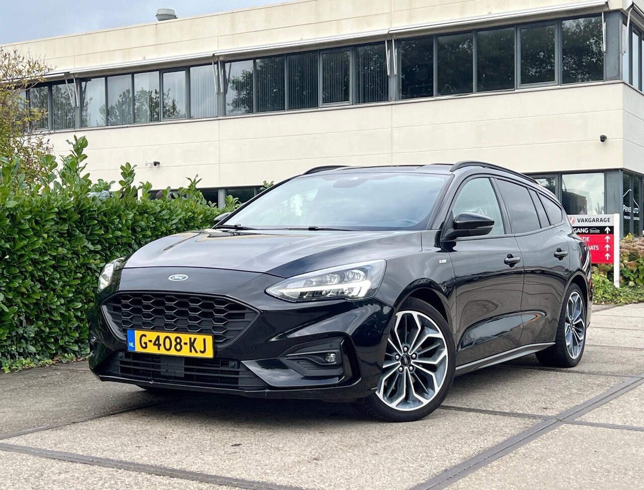 Ford Focus Wagon - 1.5 EcoBoost Vignale |CARPLAY|CAMERA|STOELVERW.|CLIMA|CRUISE| 19661 - AutoWereld.nl