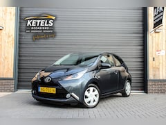 Toyota Aygo - 1.0 VVT-i x-play Airco/Bluetooth/Camera/NAP