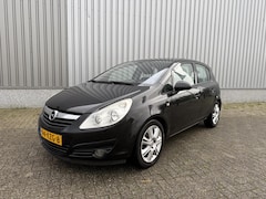 Opel Corsa - 1.2-16V Cosmo