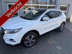 Nissan Qashqai - 1.2 Tekna 17" / Panoramadak