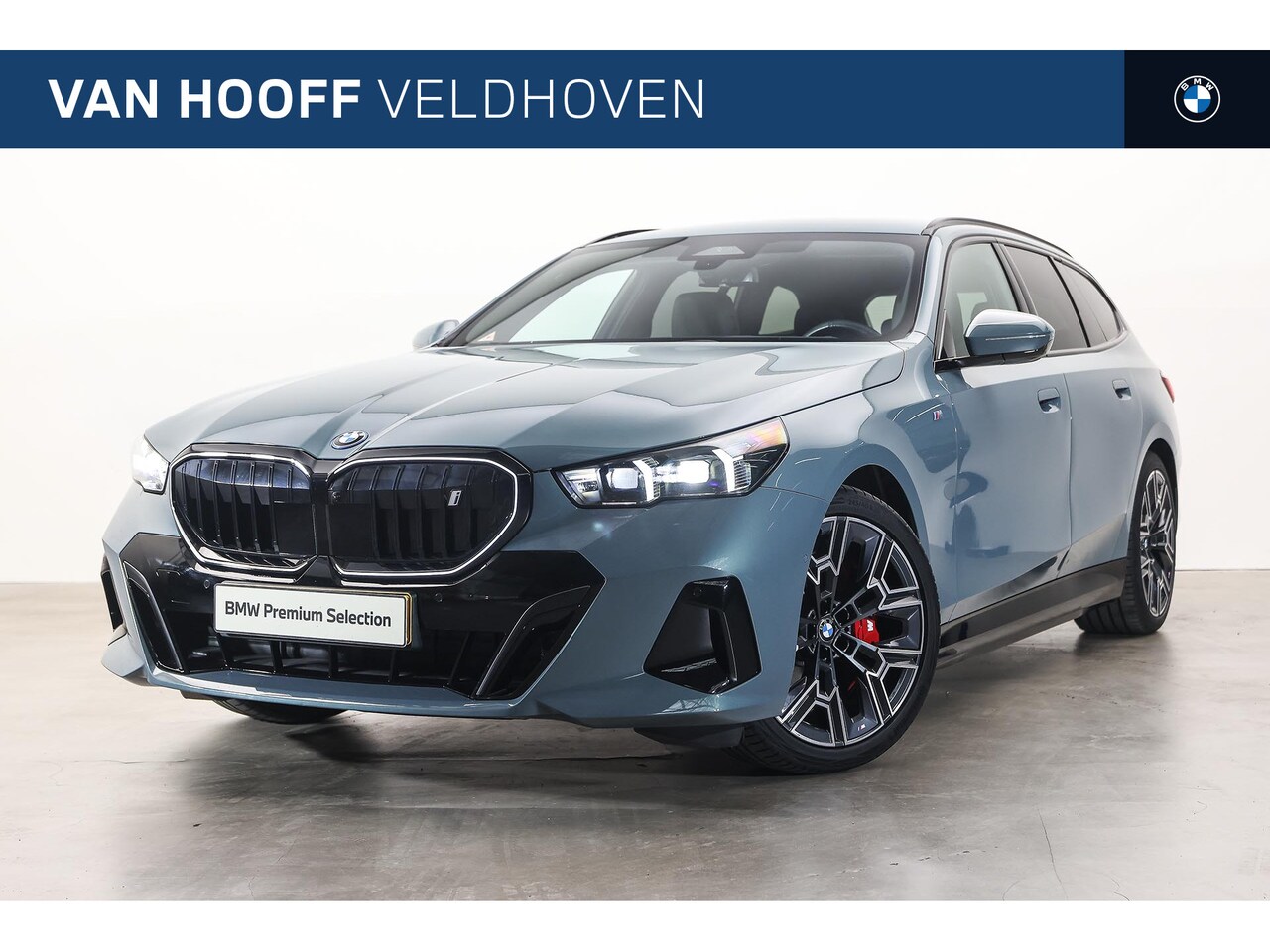 BMW i5 Touring - eDrive40 M Sport / Comfort Access / Adaptieve LED / Parking Assistant Plus / Harman-Kardon - AutoWereld.nl
