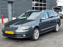Skoda Superb Combi - 1.8 TSI Elegance Business | Navigatie | Memory seat | Cruise control