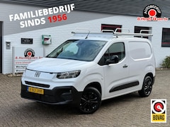 Fiat Doblò - GB 1.5 BlueHDi 100pk L1/ Imperiaal/ Trekhaak/ Vloerplaat/ 3 Zitplaatsen/ Camera achter/ Li