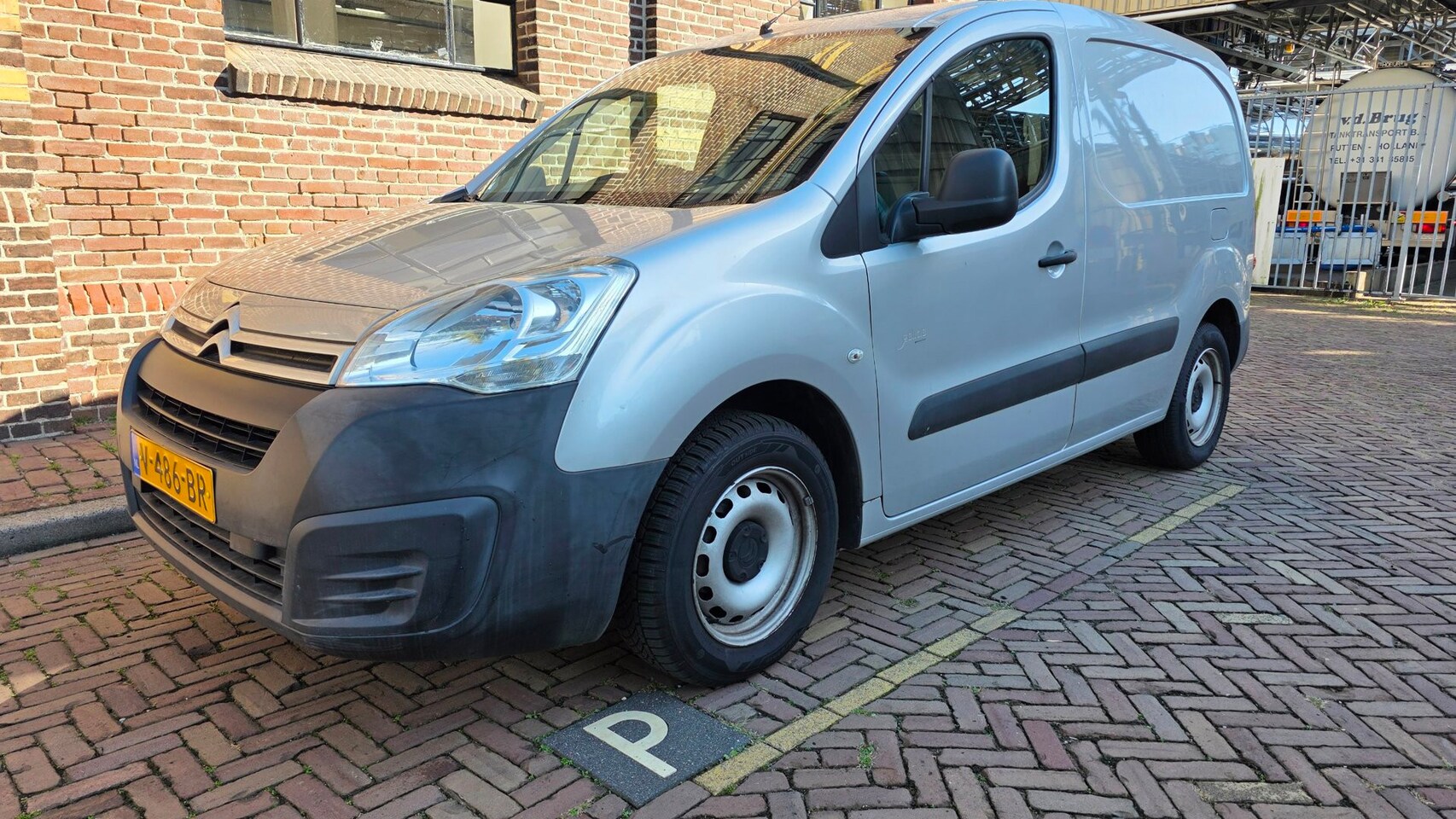Citroën Berlingo - 1.6 BlueHDI 75 Comfort 1.6 BlueHDI 75 Comfort - AutoWereld.nl