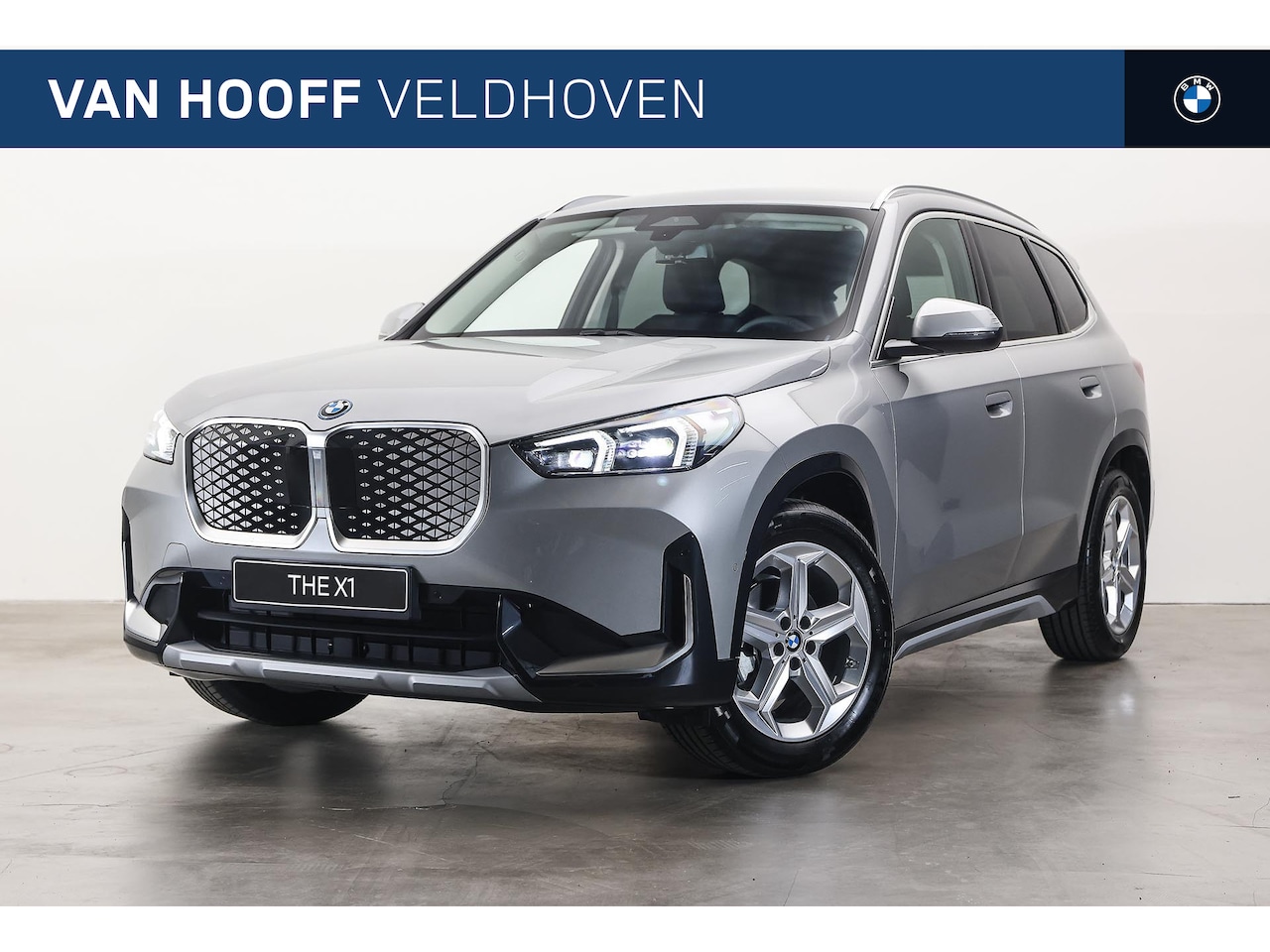BMW iX1 - eDrive20 xLine / Achteruitrijcamera / Adaptieve LED / Comfort Access / Stoelverwarming - AutoWereld.nl