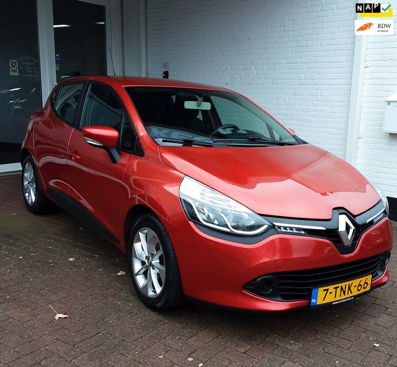 Renault Clio - 0.9 TCe Expression 0.9 TCe Expression - AutoWereld.nl