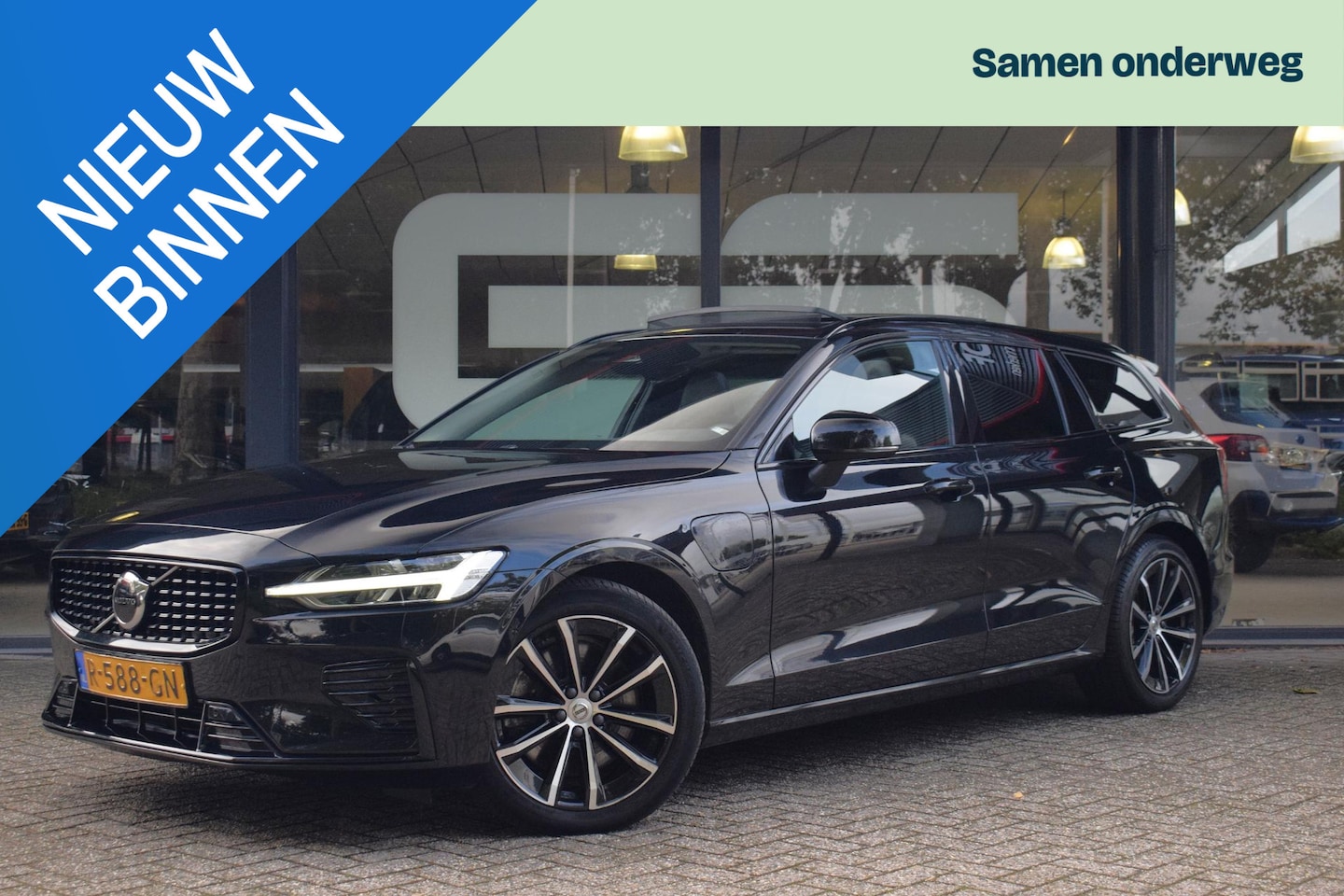 Volvo V60 - T6 PHEV AWD Plus Dark LONG RANGE|GOOGLE|ACC|PANORA - AutoWereld.nl