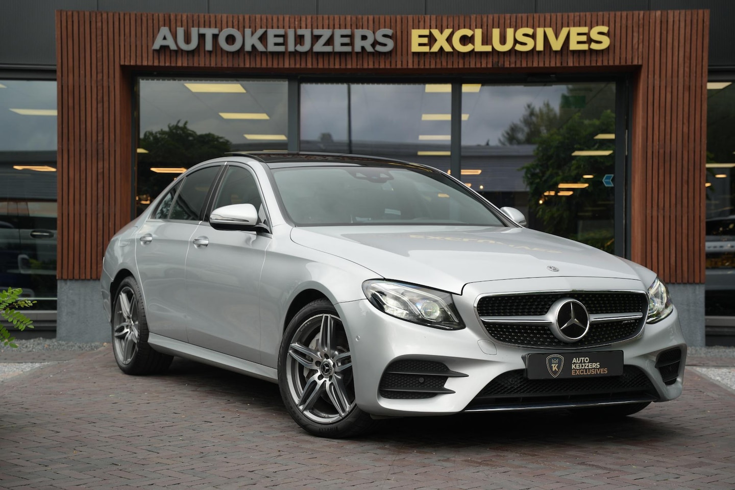 Mercedes-Benz E-klasse - 400 4Matic Premium Plus AMG 333PK Airmatic Stoelkoeling Camera - AutoWereld.nl