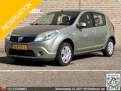 Dacia Sandero - 1.2 Lauréate Koppeling slipt | Airco | APK 04-2027 |