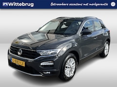 Volkswagen T-Roc - 1.0 TSI Style / PARK. SENSOREN/ APP CONNECT/ ADAPT. CRUISE/ LANE ASSIST/ NAVI/ DAB/ AIRCO/