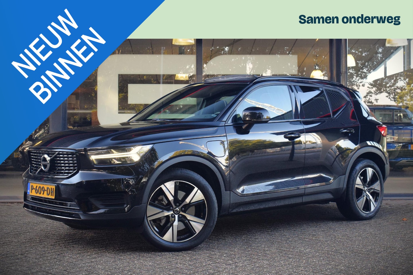 Volvo XC40 - 1.5 T5 Recharge R-Design |TREKHAAK|PANO|ACC|PDC - AutoWereld.nl