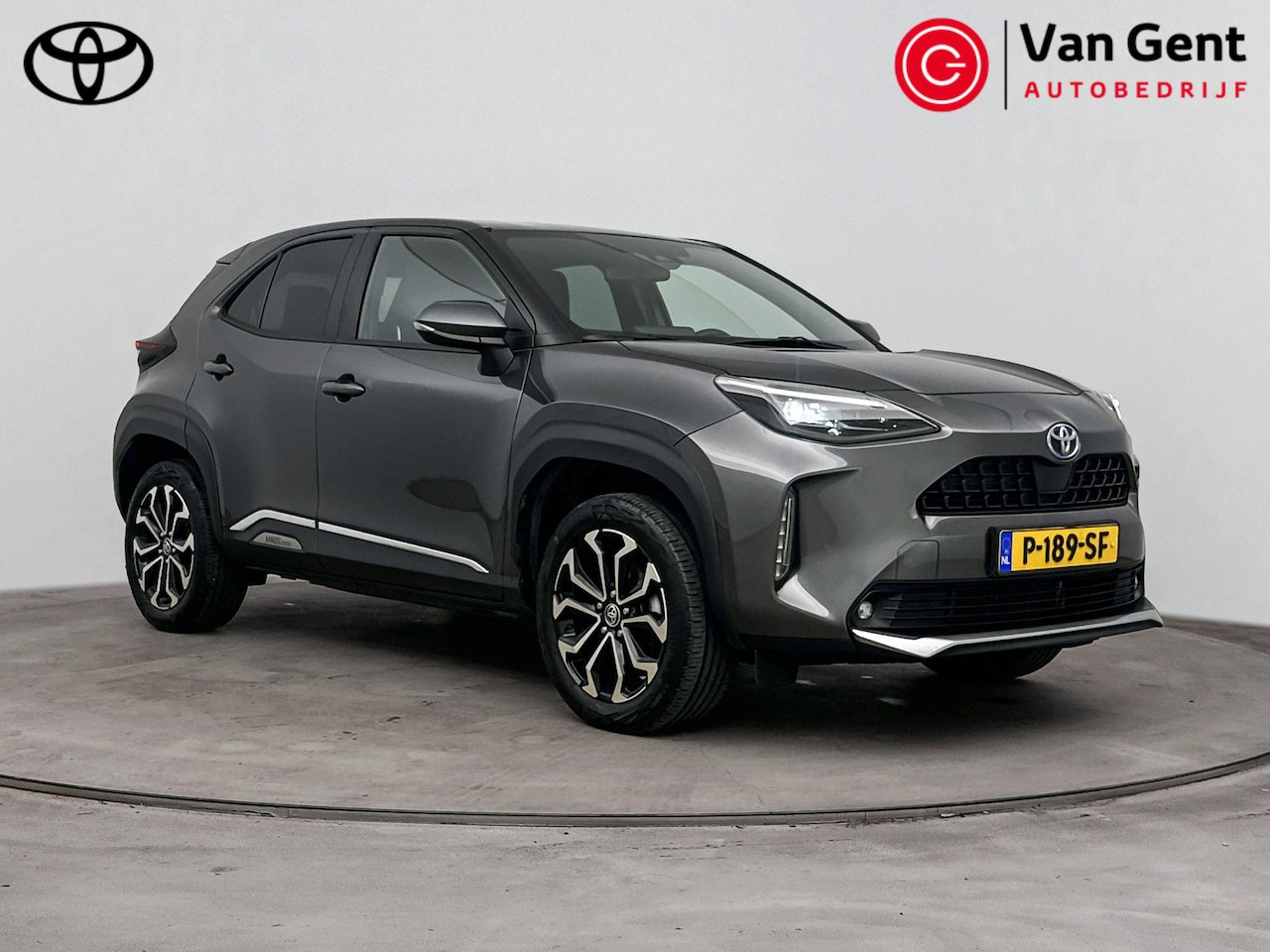 Toyota Yaris Cross - 1.5 Hybrid First Edition | Trekhaak | Apple Carplay / Android Auto | Keyless | Adaptive Cr - AutoWereld.nl