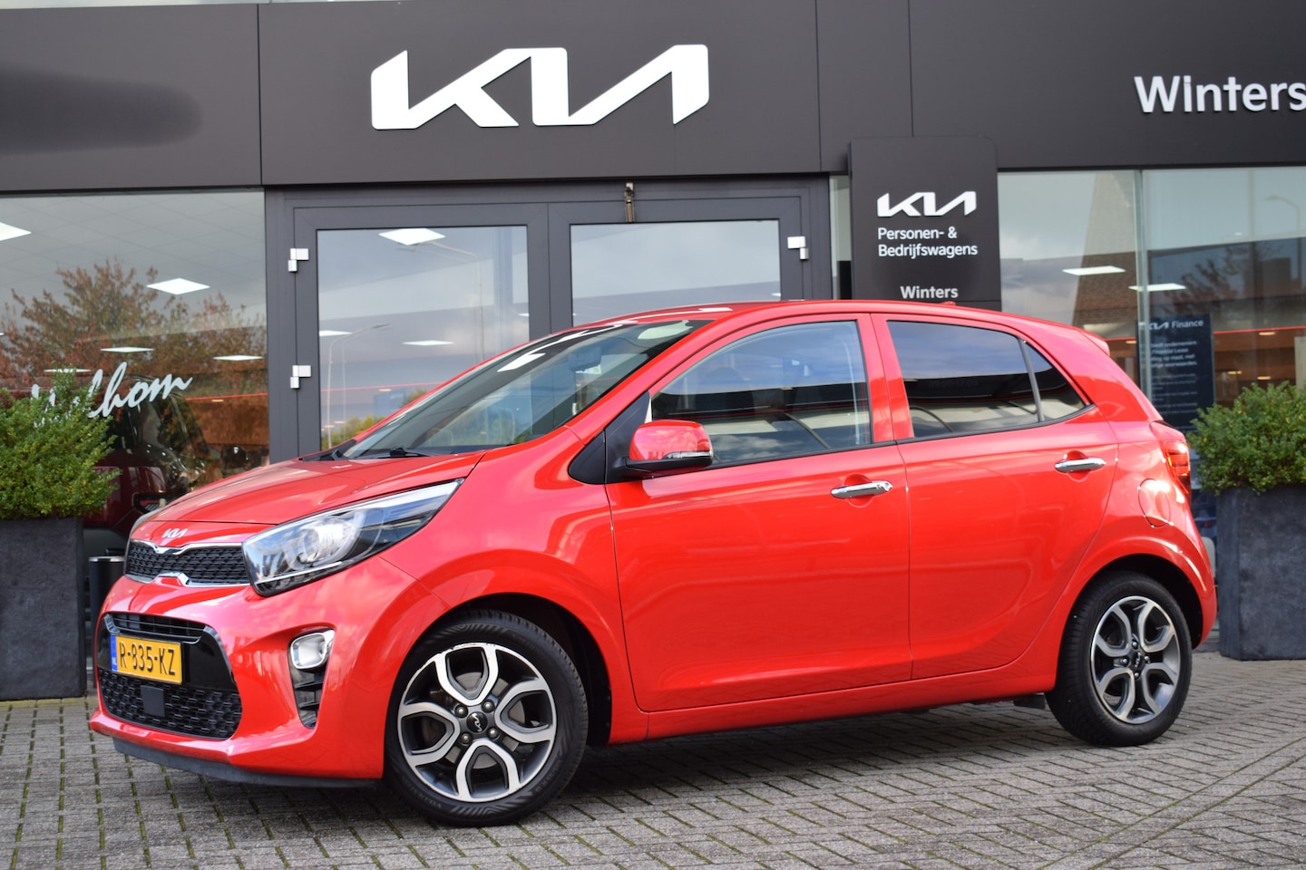 Kia Picanto - 1.0 DPi DynamicPlusLine | Cr.Control | Camera | Navi | 15" LM velgen | LED | Climate Contr - AutoWereld.nl
