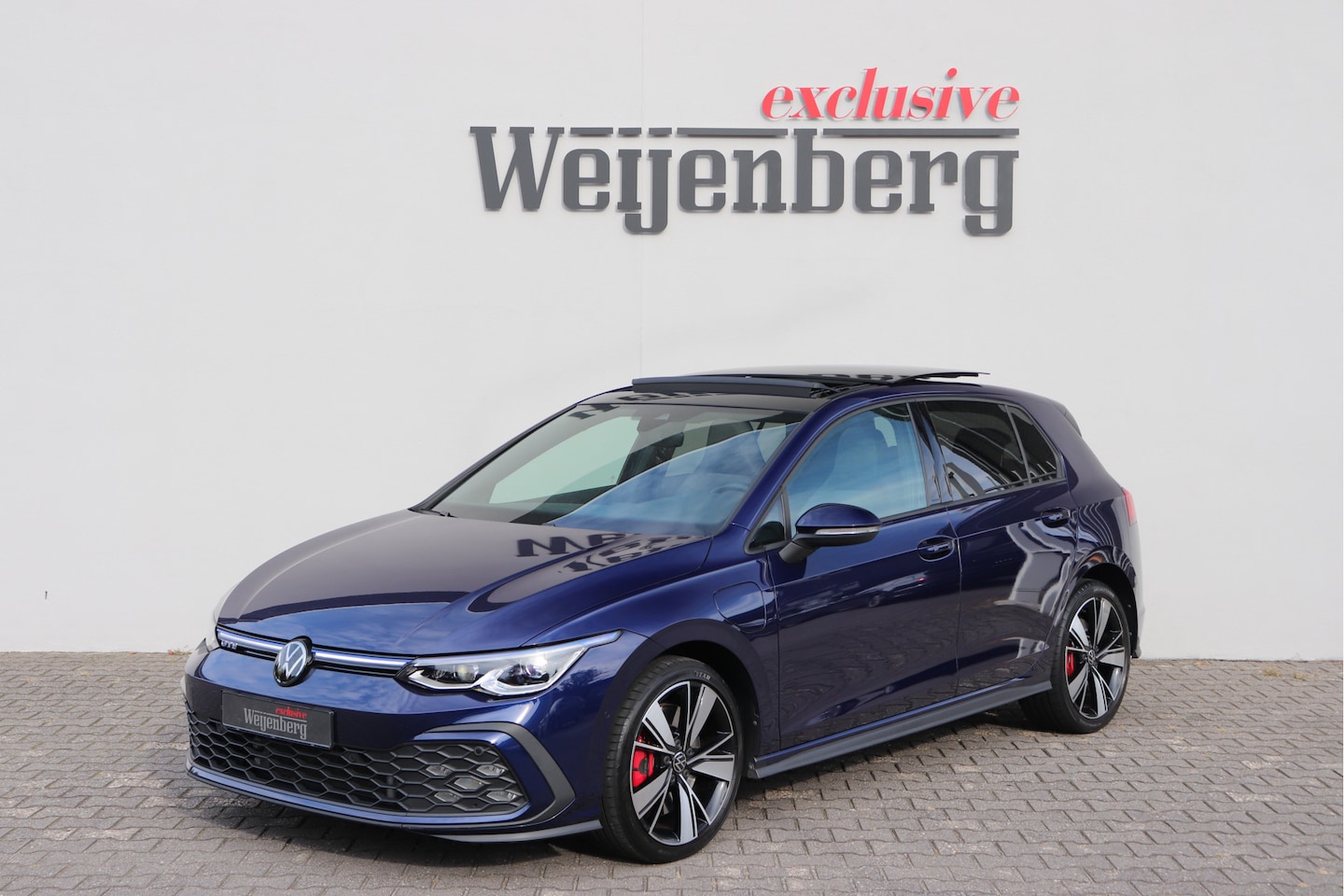 Volkswagen Golf - 1.4 eHybrid GTE Pano Matrix IQ ACC - AutoWereld.nl