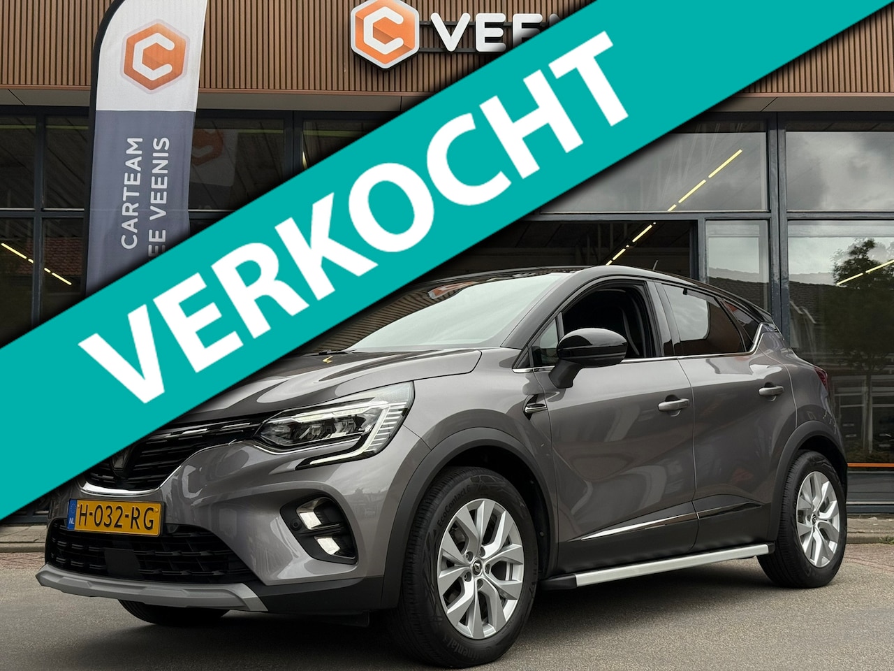 Renault Captur - 1.0 TCe 100 Intens SideBars | Carplay | Camera - AutoWereld.nl