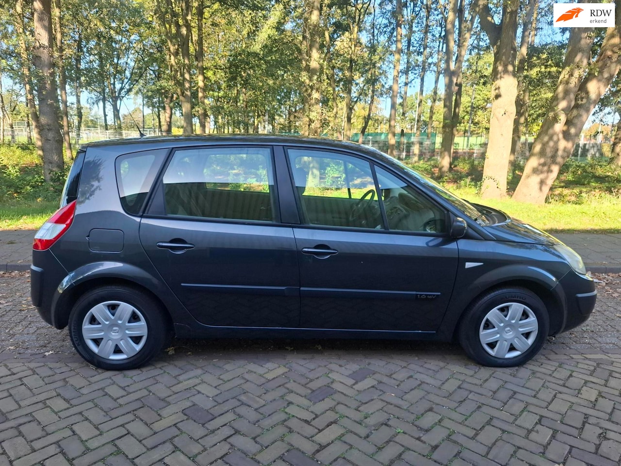 Renault Scénic - 1.6-16V Expression Comfort 81000 km apk 10-2027 2 de eigenaar - AutoWereld.nl