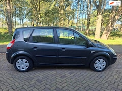 Renault Scénic - 1.6-16V Expression Comfort 81000 km apk 10-2027 2 de eigenaar