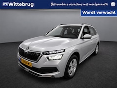 Skoda Kamiq - 1.0 TSI Ambition / App connect / LED / Climate controle / Parkeersensoren achter /
