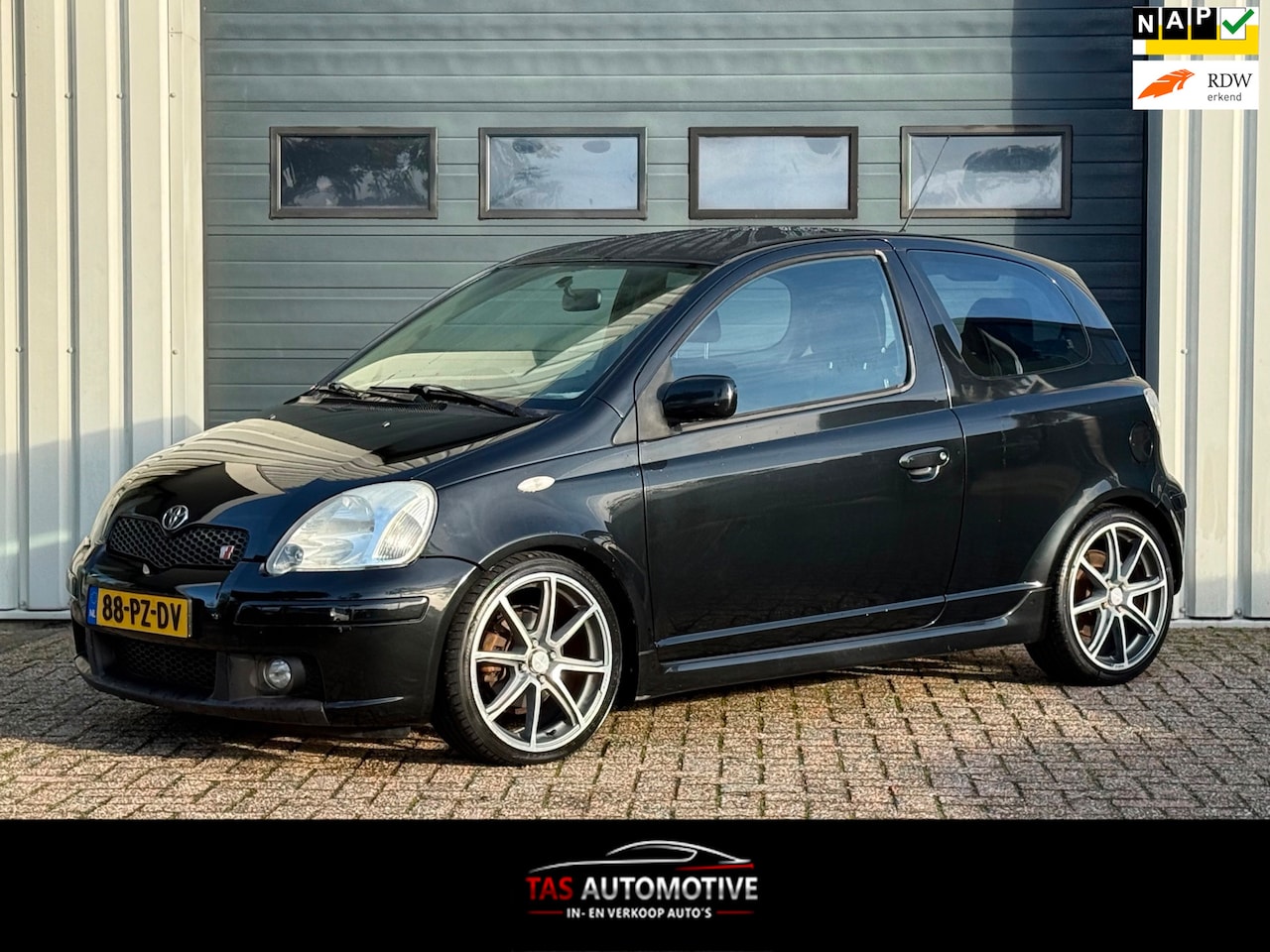 Toyota Yaris - 1.5 VVT-i T-Sport AIRCO / NAP / 106 PK - AutoWereld.nl