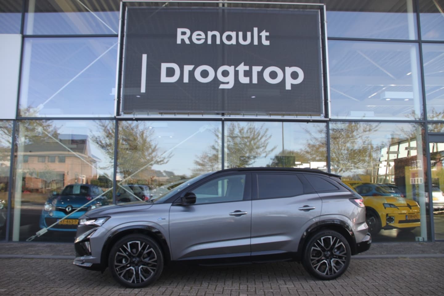 Renault Austral - 200PK-HYBRID-ESPRIT ALPINE-13DKM-PANODAK-FULL OPTIONS-NW!- - AutoWereld.nl