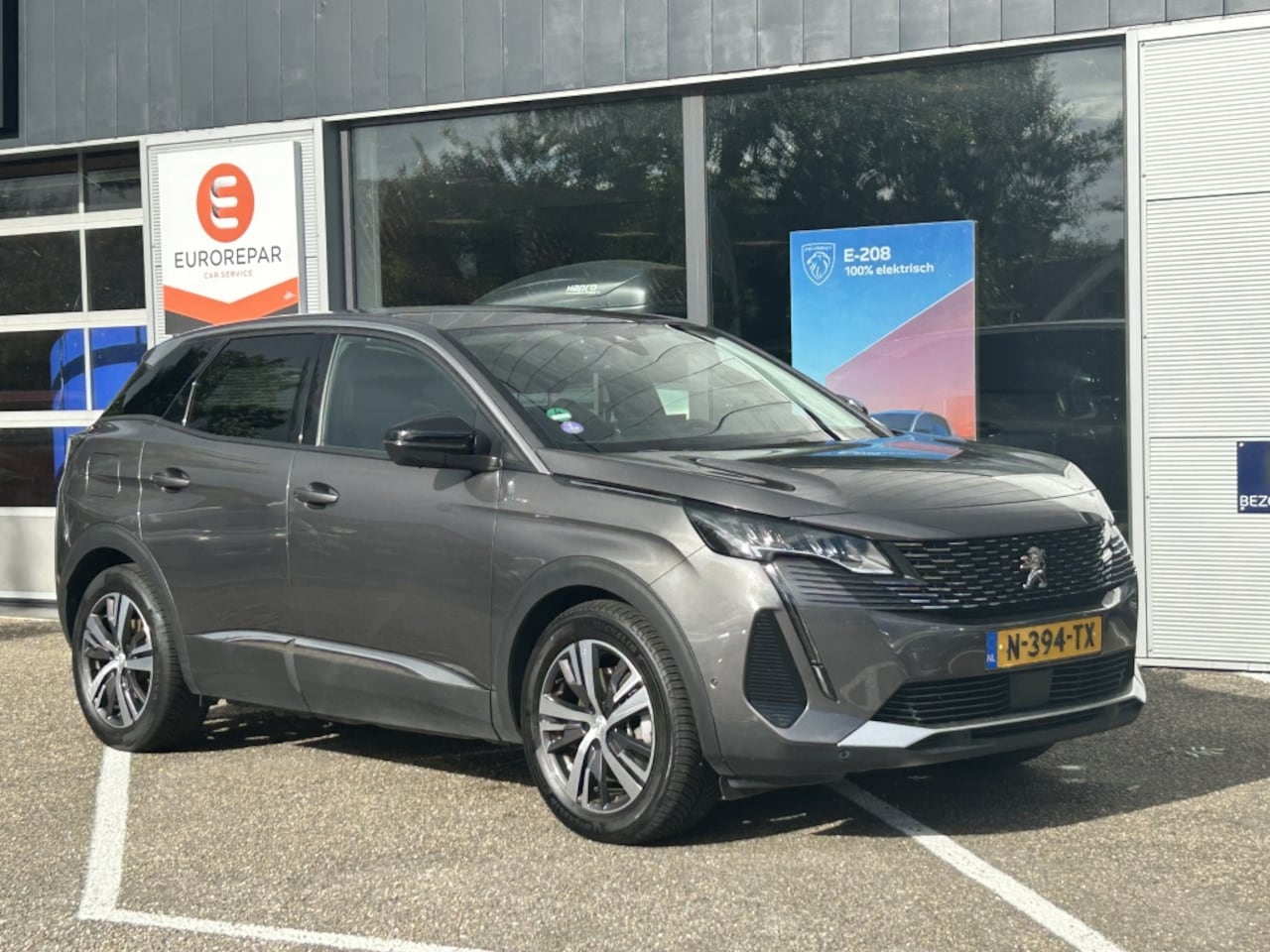 Peugeot 3008 - 1.6 Plug-in HYbrid 225pk e-EAT8 Allure Pack Business - AutoWereld.nl