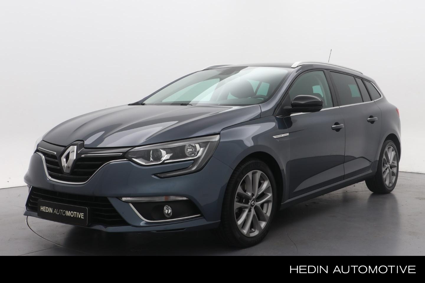 Renault Mégane Estate - TCe 130 Limited | Trekhaak - AutoWereld.nl