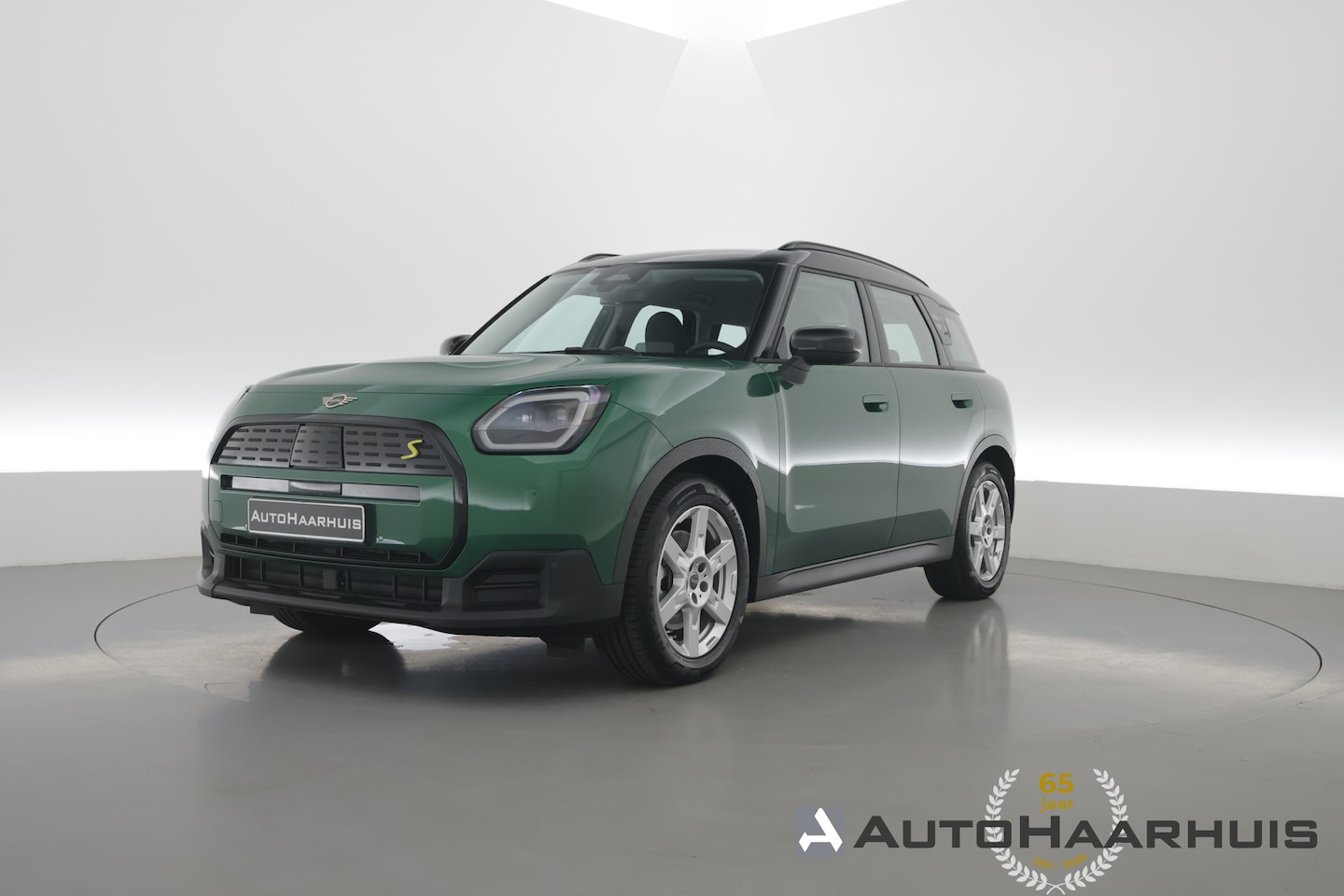 MINI Countryman - SE ALL4 Classic S 66.5 kWh | SOH 100% | Rijklaar! | HUD | Leder | Camera | Stoel- Stuurver - AutoWereld.nl
